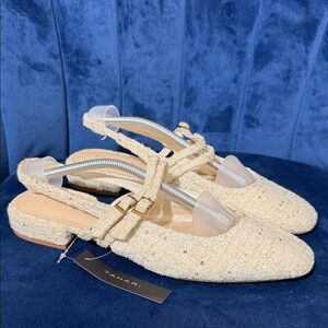 Tahari Password Women's Cream Slingback Flats Size 7 NWT
